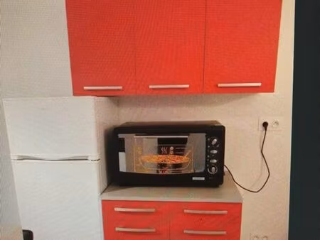 t2 meublé et équipé