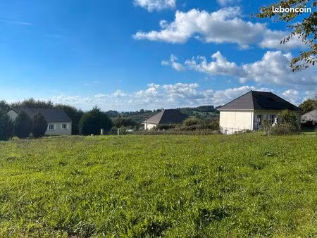 terrain 1 200 m² beynat