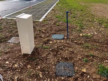 terrain 827 m² vervant