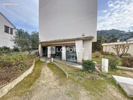 appartement 4 pièces 130 m²