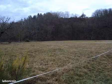 terrain bordure rivière