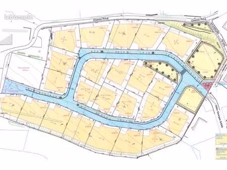 terrain 466 m² bourg saint andeol