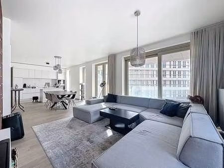 bel appartement au bord de l'eau à louer à waregem !