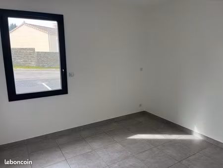 local dans cabinet paramédical