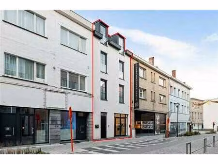 commerce avec appartement