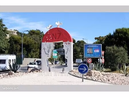 local commercial 123 m² villeneuve-loubet