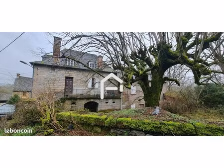 propriété 6 pièces 150 m²