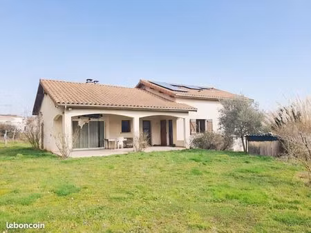 maison 160m²  6 chambres  environnement calme