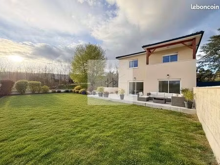 maison 4 pièces 118 m²