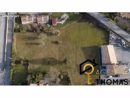 terrain 7900 m² aubenas