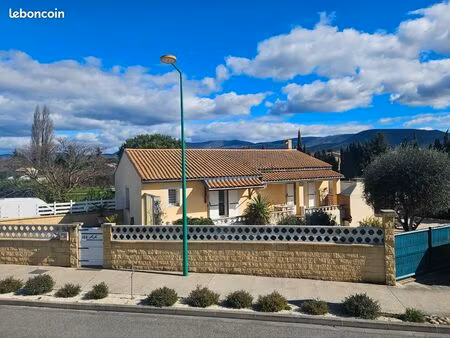 maison plain-pied lumineuse et spacieuse à cruas – quartier résidentiel