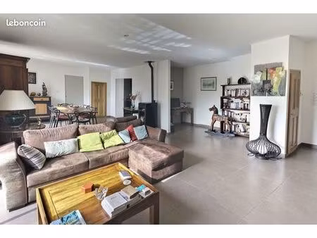 maison 3 chambres 120m2 terrain 1 682m² expo sud sans vis-à-vis