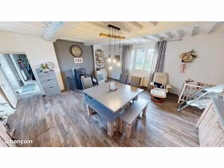 maison 6 pièces 150 m²