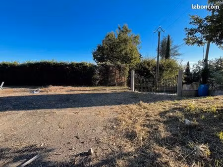 terrain 1 068 m² saint vallier de thiey