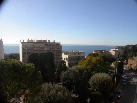 2 pieces vide avec garage et cave