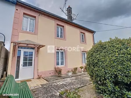 immeuble 8 pièces 179 m²