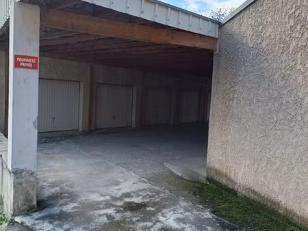 garage/box de stockage
