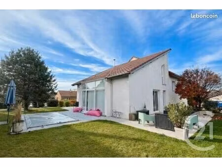 maison 5 pièces 153 m²