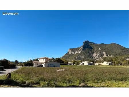 terrain constructible lardier