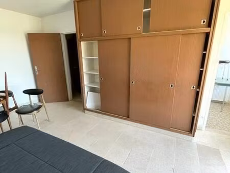 studio 1 pièce 26 m²