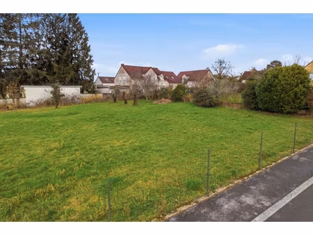 terrain 815m2 saulon la rue