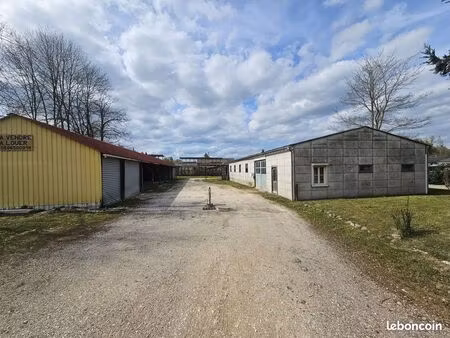 bâtiment industriel