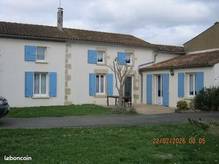 maison de village proximité d'aulnay de saintonge 17