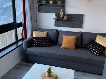 studio avec magnifique vue 1600