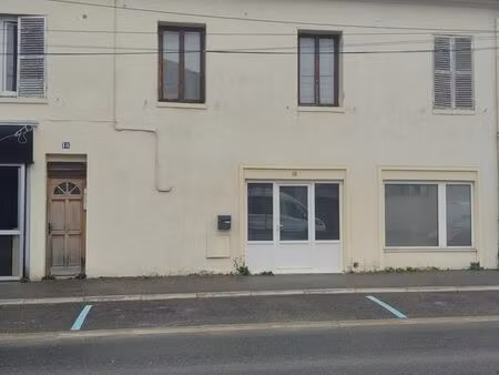 f1 duplex persan proche gare