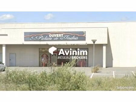 local 300 m² narbonne