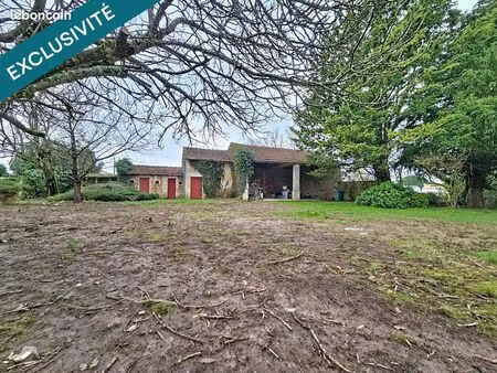 propriété 11 pièces 294 m²