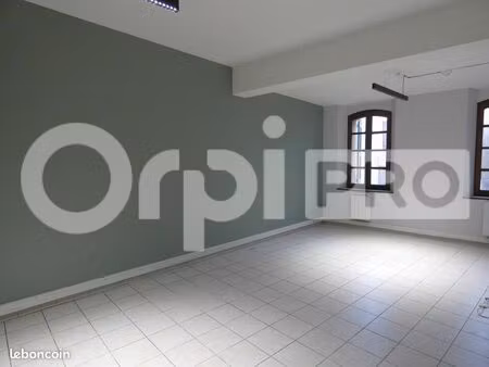 bureau 134 m²