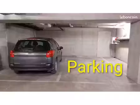 parking sécurisé à proximité de l’hôpital de nanterre - suv possible