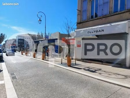 local commercial 115 m²