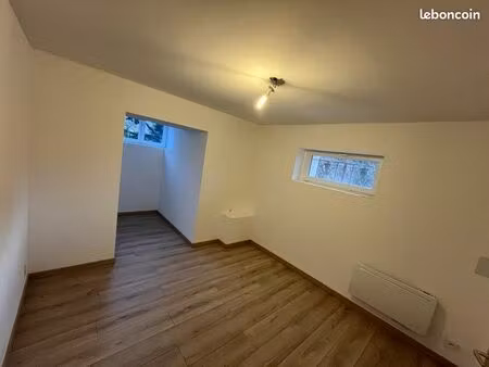 local professionnel volonne