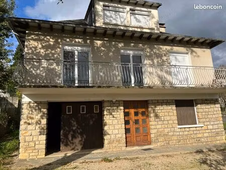maison 130 m 2