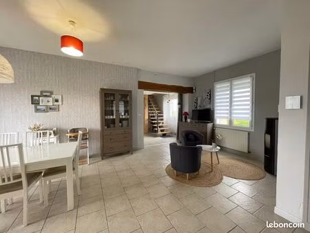 longère rénovée avec garages