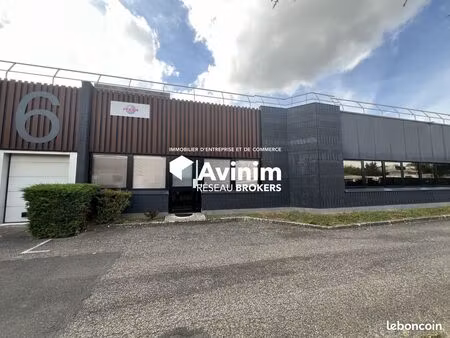 local 259 m² villebon-sur-yvette