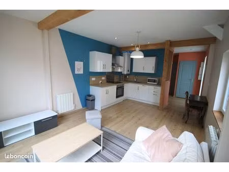 maison individuelle - secteur théâtre et bibliothèque