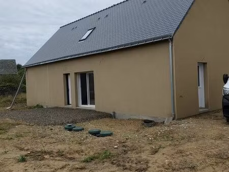maison en campagne a 5mn de chateau gontier