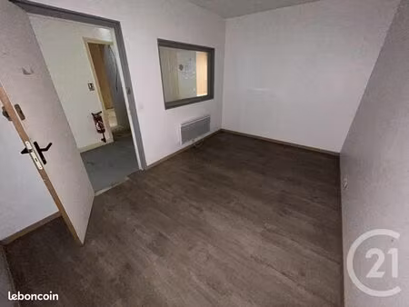 local commercial 250 m²