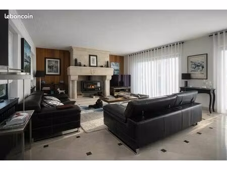 riva : magnifique maison / 160mm²/vie de plain-pied