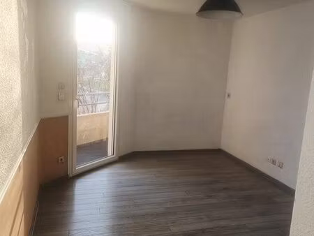 studio 18m2 résidence proche campus cézeaux