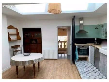 f3 clermont l’hérault. 800