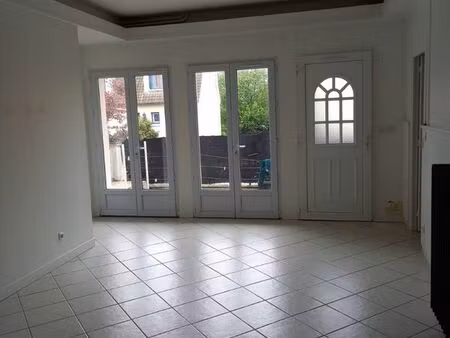 lot de 2 appartements 140m2 à ris orangis