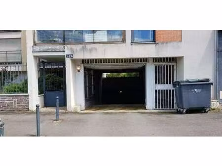 location garage box et parking à rennes lorient - saint-brieuc (35000) : à louer / rennes 
