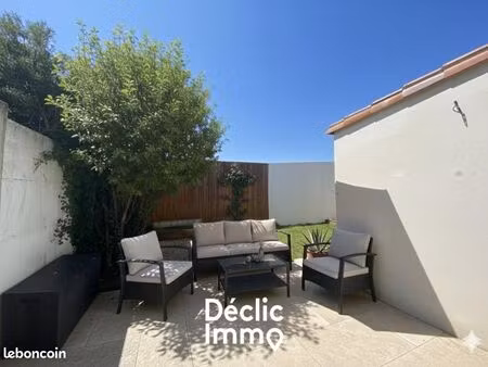 maison de ville 1 pièce 106 m²