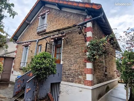 pavillon 5 pièces 95 m²