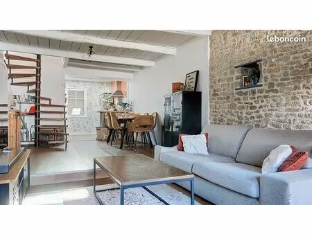 maison saint-xandre  jardin sans vis-à-vis  piscine et dépendance