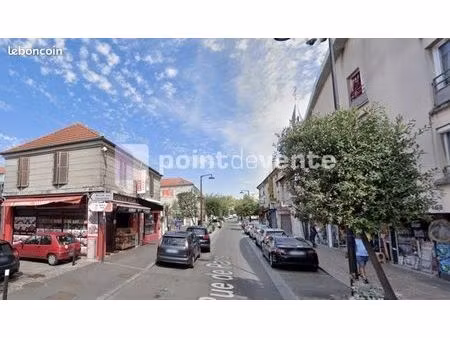 local commercial 42 m²